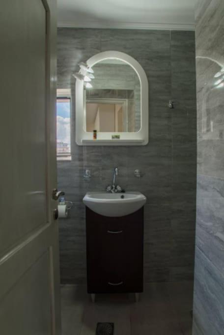 Newly Reconstructed Flat 107Sqm! Apartamento Chania  Exterior foto